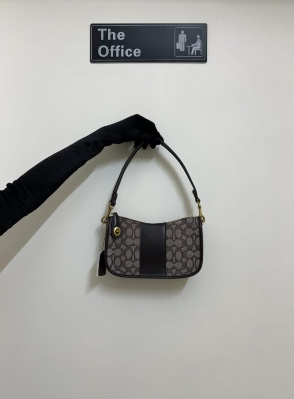 Coach Premium Handbag - Image 2