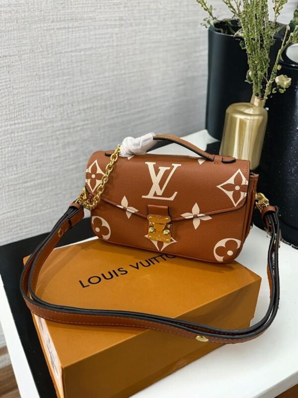 Louis Vuitton Handbags