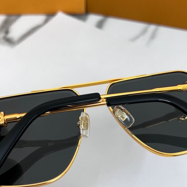Louis Vuitton Sunglass - Image 4