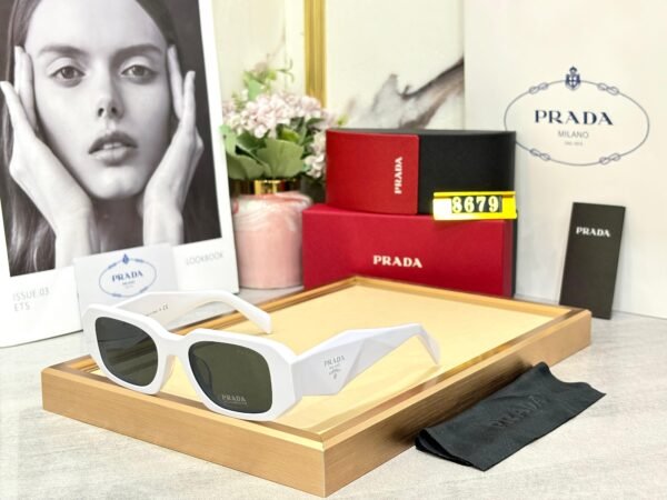 Prada Sunglass