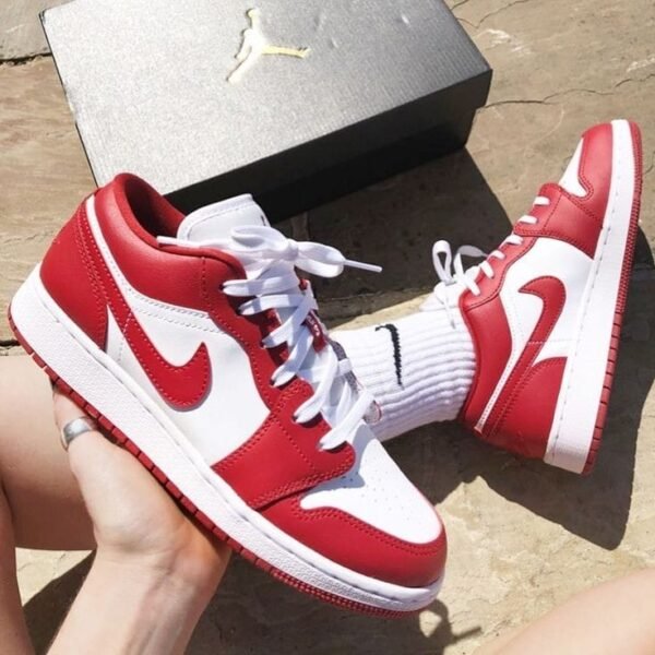 Nike Airjordan 1 Shoes - Image 3