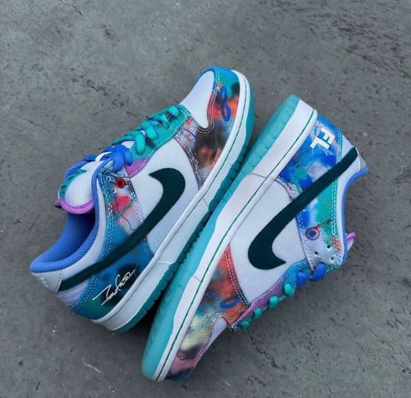 Nike SB Dunk Low - Image 2