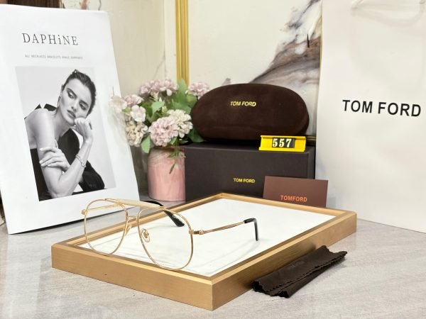 Tomford  Sunglass