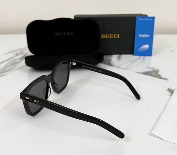 Gucci Wayfarer Sunglass - Image 2