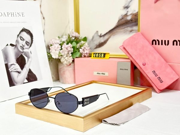 Miu Miu Sunglass - Image 5