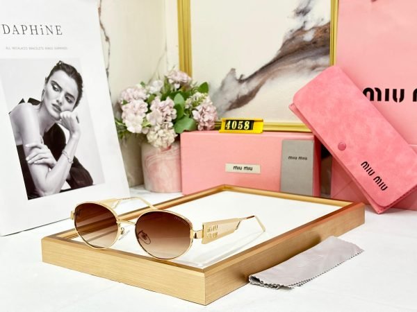 Miu Miu Sunglass - Image 3