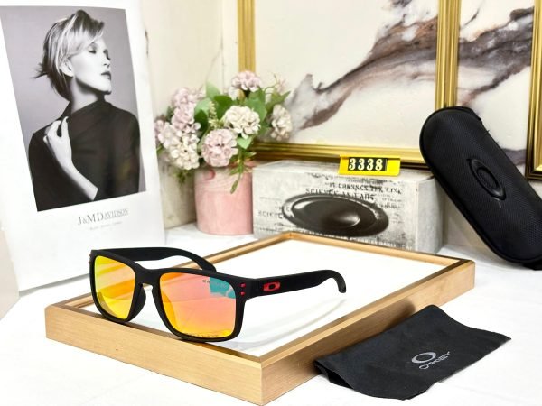 Oakley Sports Sunglass - Image 2