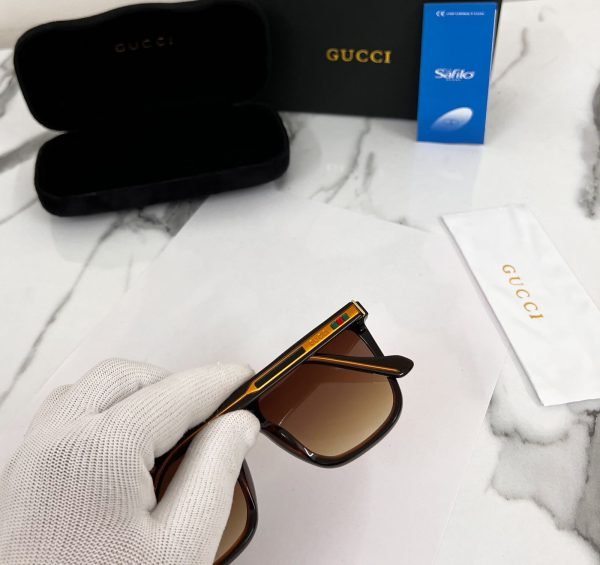 Gucci Wayfarer Sunglass - Image 4