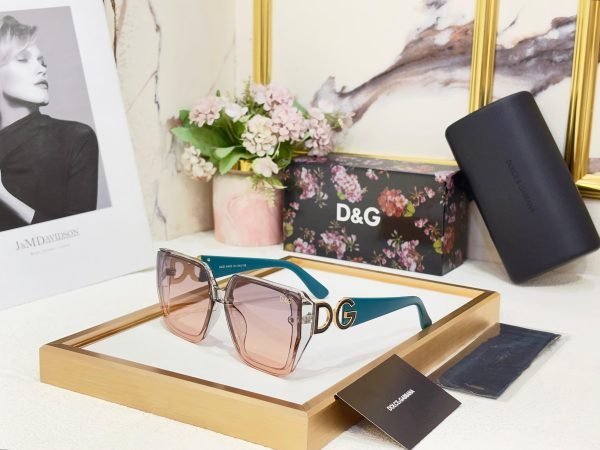 Dolce & Gabbana Wayfarer - Image 3