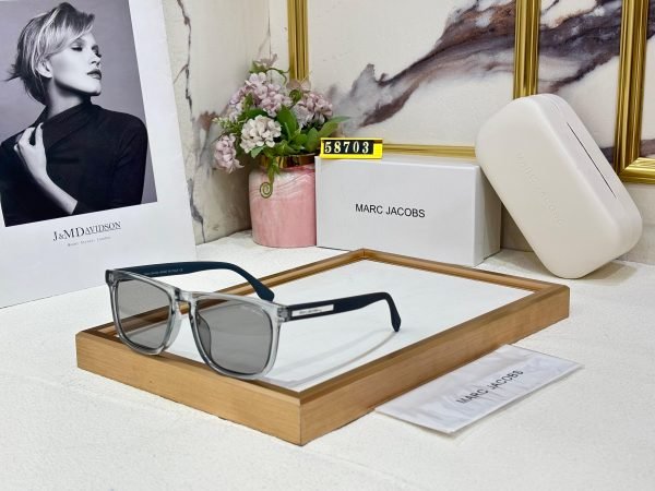 Marc & Jacob Sunglass - Image 3