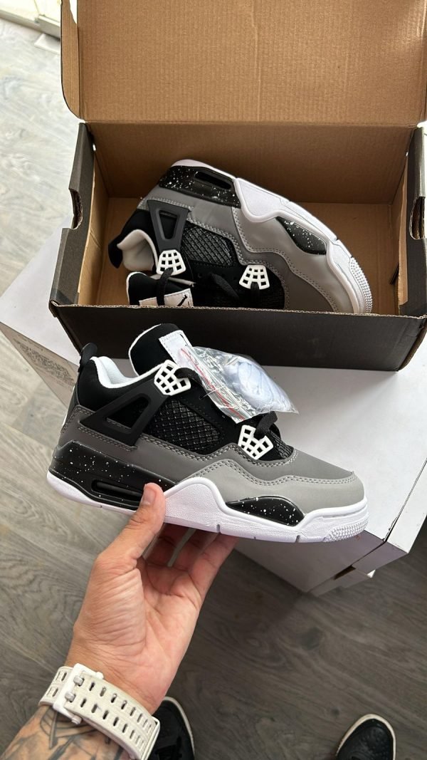Nike Jordans Retro