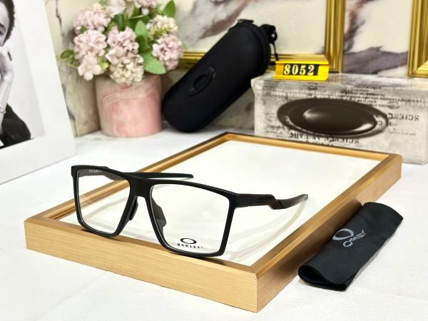 Oakley Frame - Image 3
