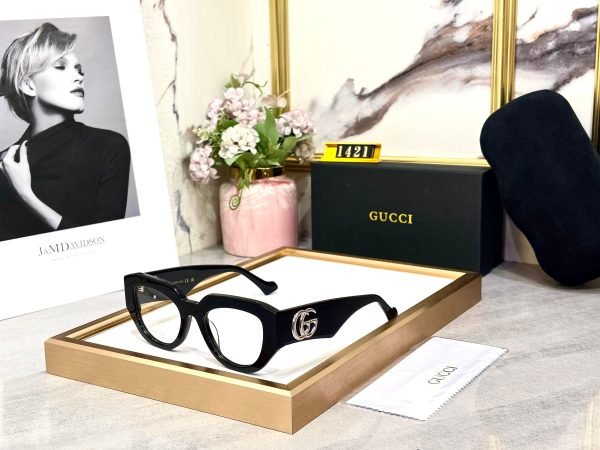 Gucci Frame