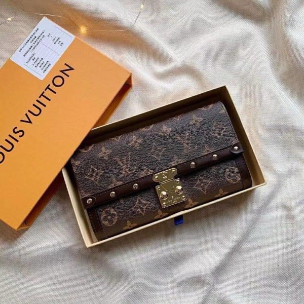 Louis Vuitton Wallet - Image 2