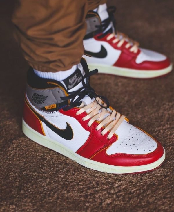 Nike Airjordan 1 Chicago Shadow