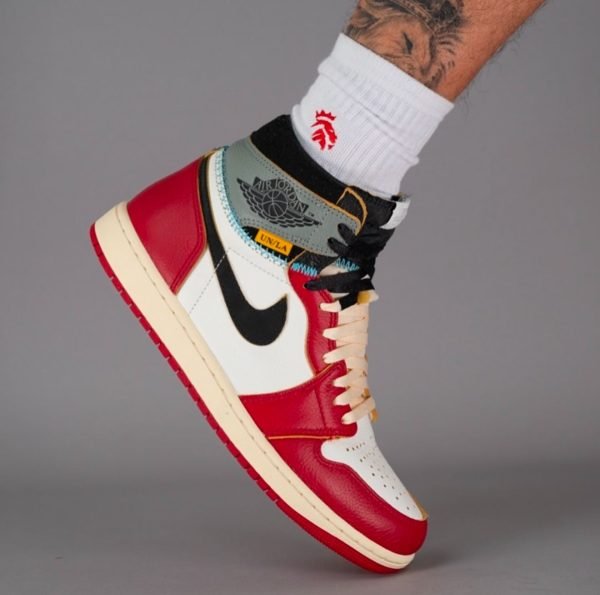 Nike Airjordan 1 Chicago Shadow - Image 3