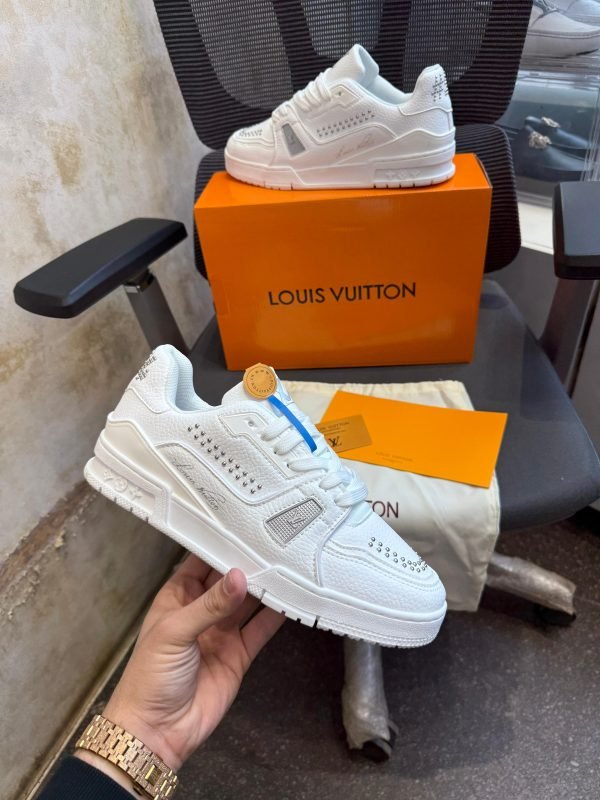 Louis Vuitton Trainer - Image 3