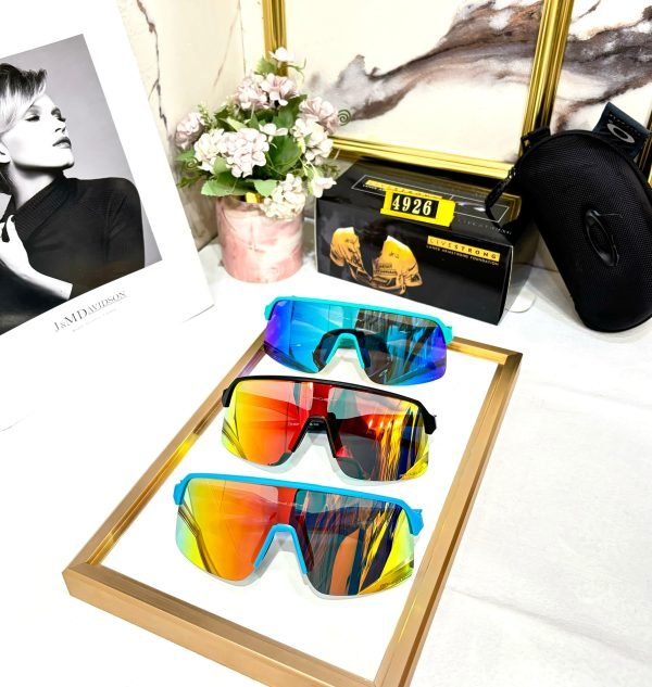 Oakley - Image 6
