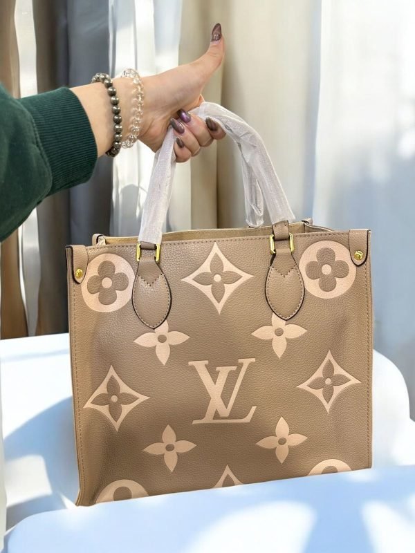 Louis Vuitton Onthego MM