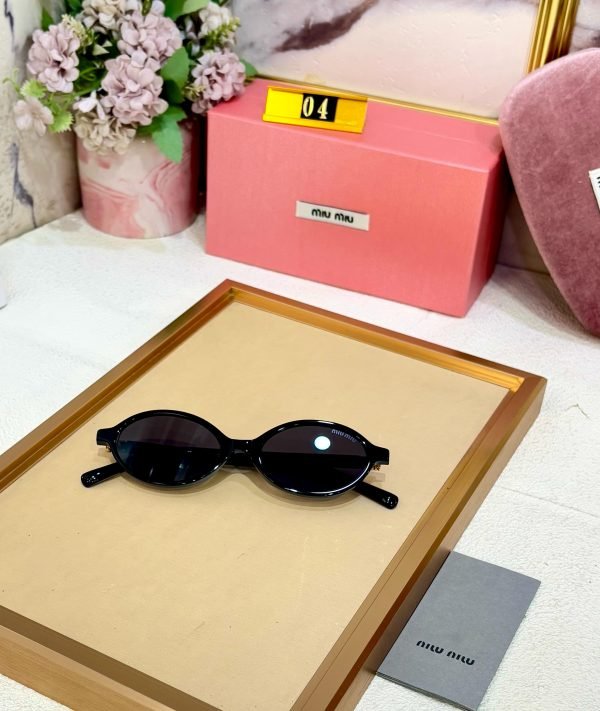 Miu Miu - Image 3