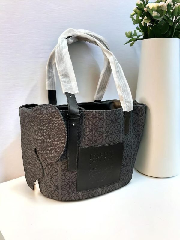 Loewe - Image 3