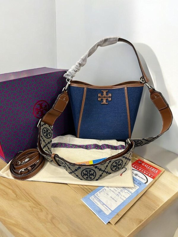 TORY BURCH MCGRAW BUCKET BAG