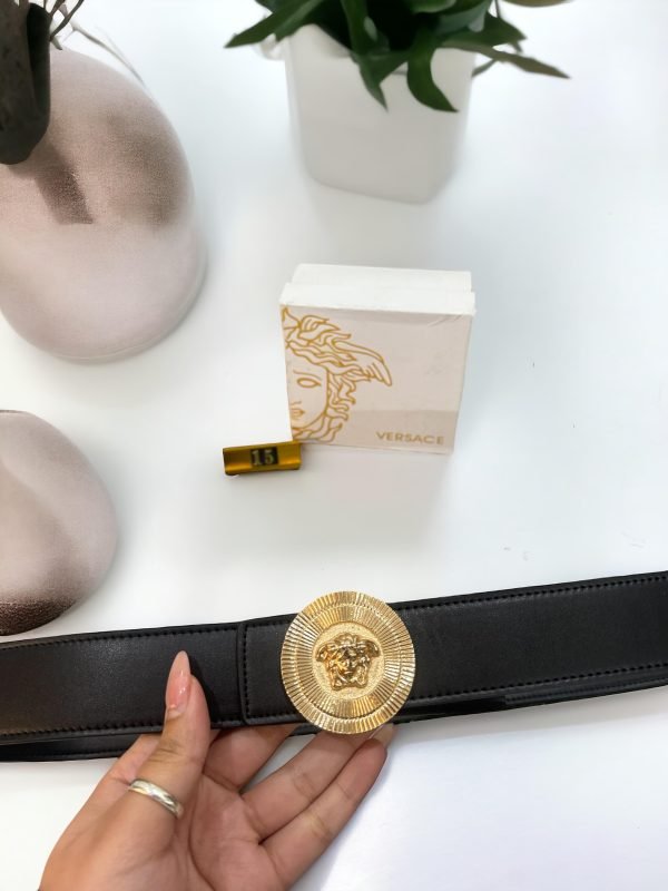 VERSACE - Image 2