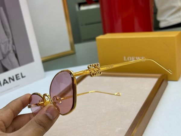 Loewe - Image 4