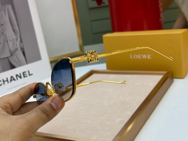 Loewe - Image 2