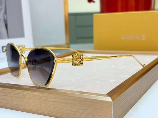 Loewe - Image 8