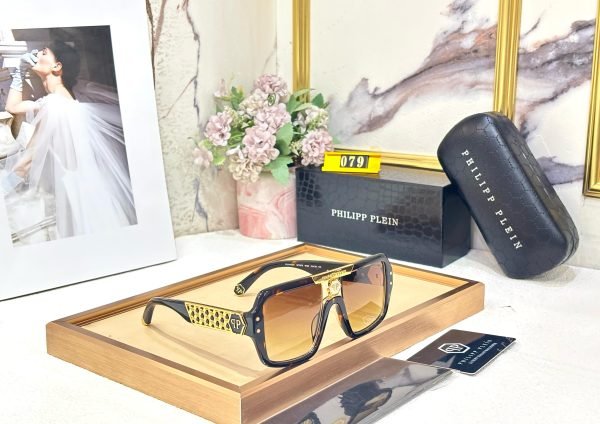 PHILIPP PLEIN - Image 5