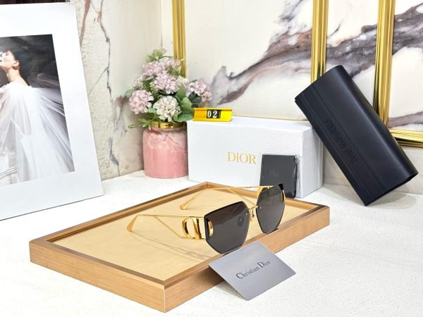 DIOR - Image 6