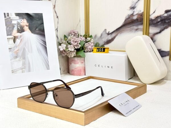 CELINE - Image 3