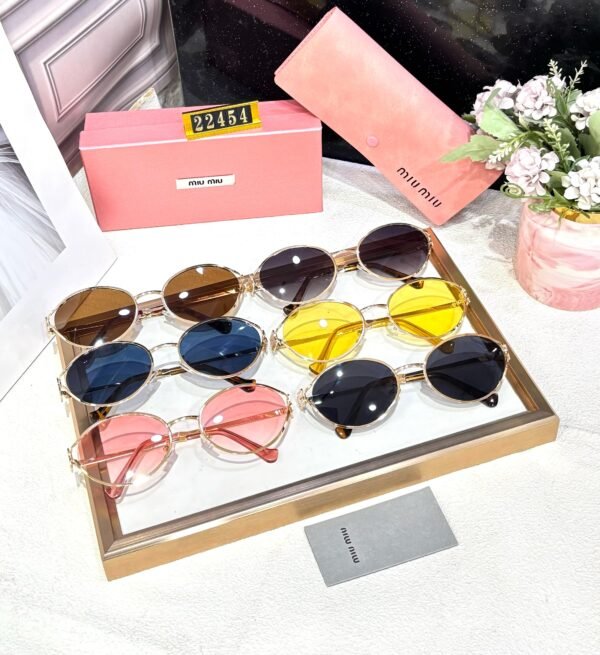 MIU MIU - Image 8