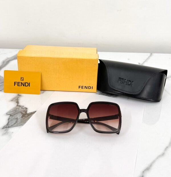 Fendi - Image 2
