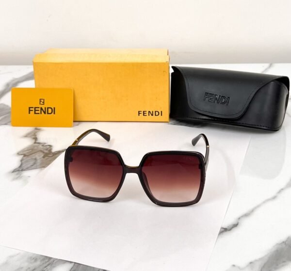Fendi - Image 3