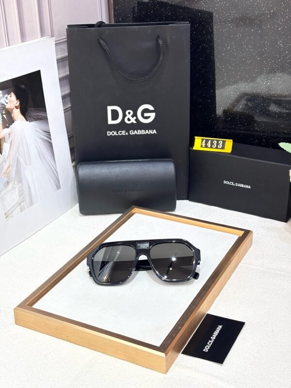 Dolce & Gabbana - Image 4
