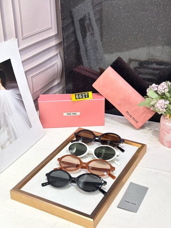MIU MIU - Image 8