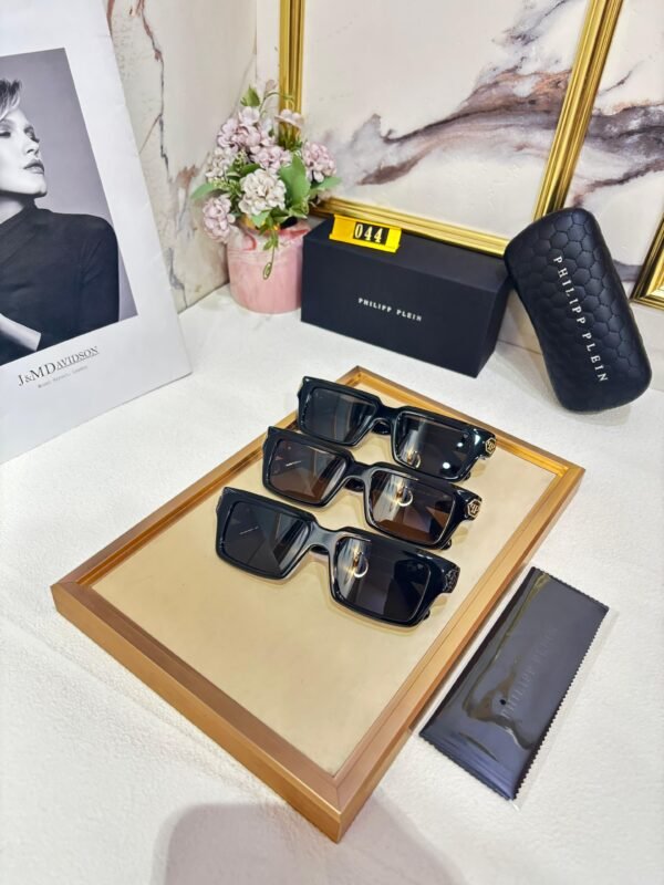 PHILIPP PLEIN - Image 8