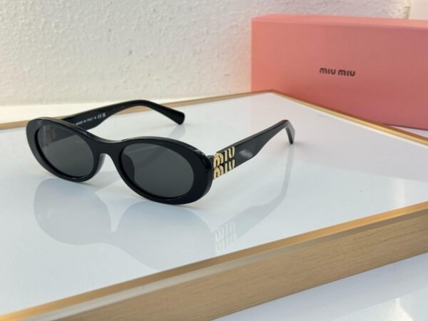 MIU MIU