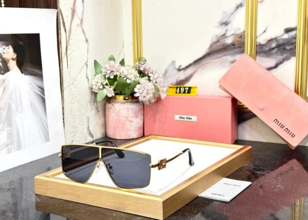Miu Miu Sunglass - Image 3
