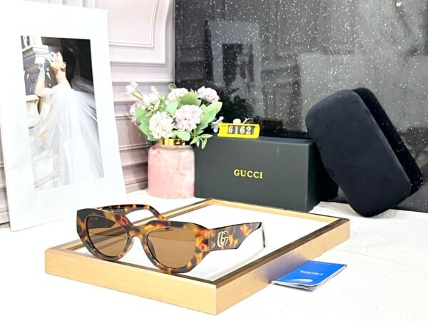 GUCCI - Image 2