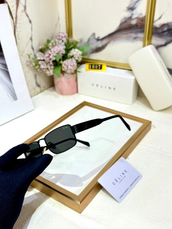 CELINE - Image 3