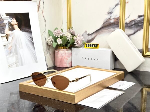CELINE - Image 3