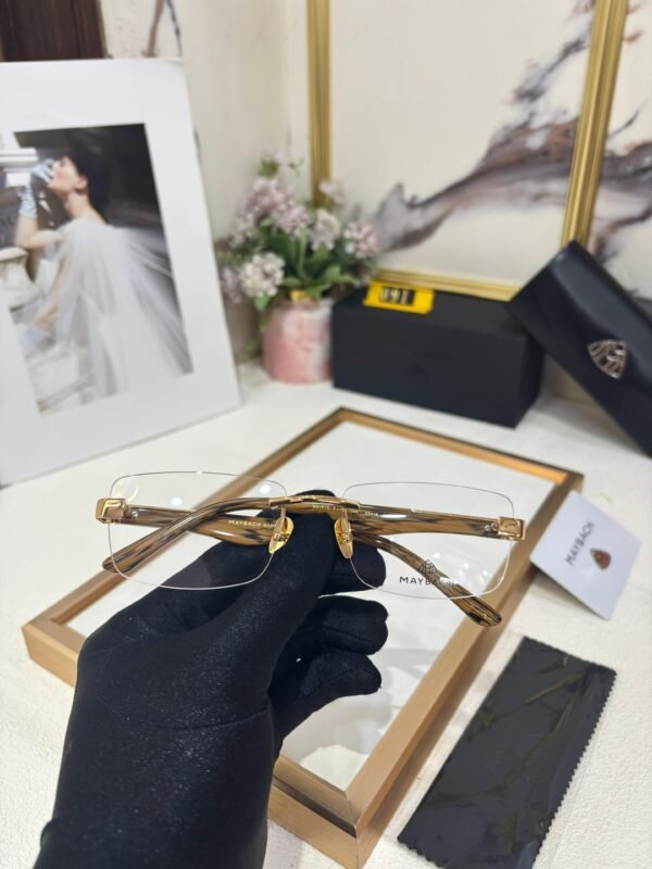 Maybach Frame - Image 5
