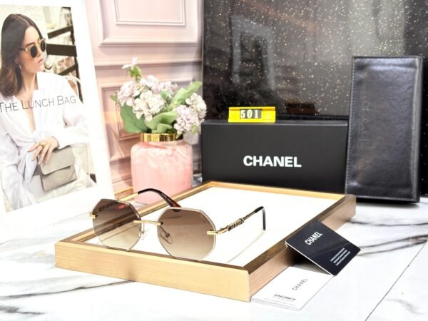 CHANEL - Image 6