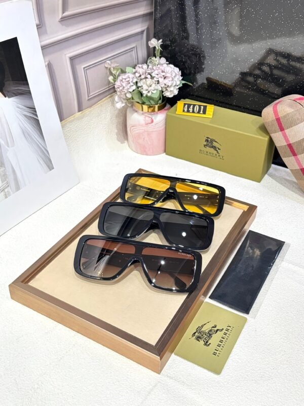 BURBERRY - Image 6