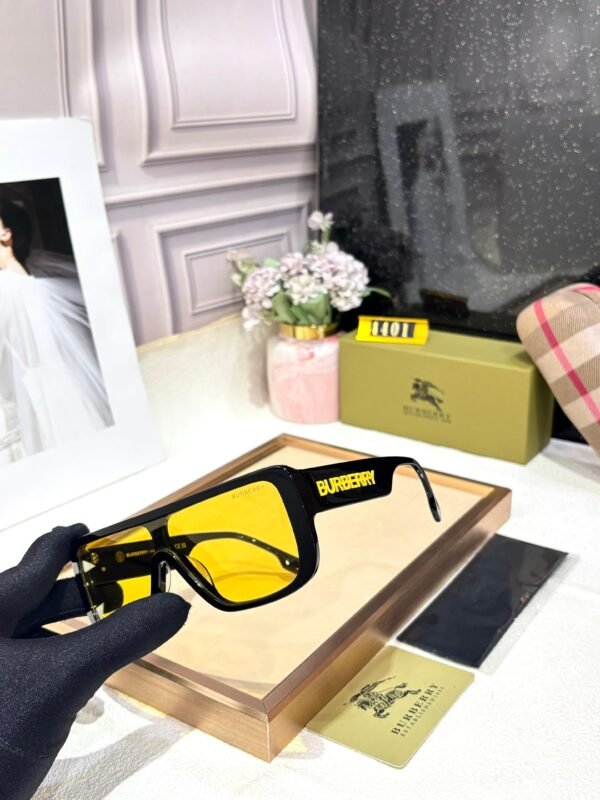 BURBERRY - Image 5