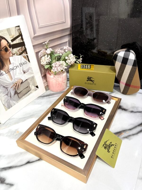 BURBERRY - Image 6