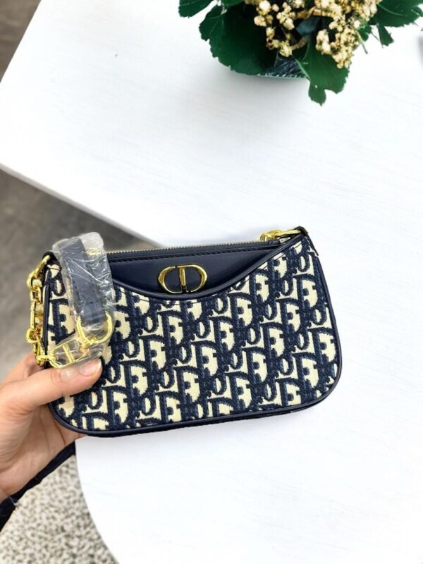 CHRISTIAN DIOR SHOULDER BAG - Image 2